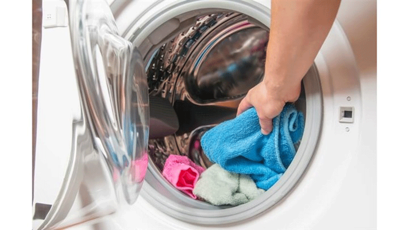 نحوه ی رفع نشتی آب در ماشین لباسشویی بوش