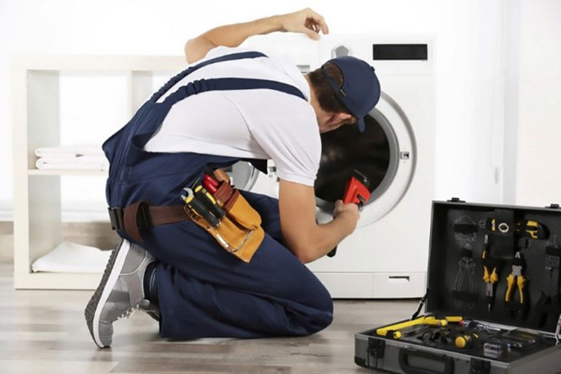 رفع مشکل جلو نرفتن برنامه در ماشین لباسشویی بوش با کمک تعمیرکار